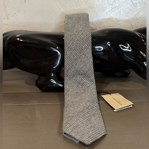 Burberry London Cashmere Wool Silk Tie Pale Grey Melange NWT Authenticated